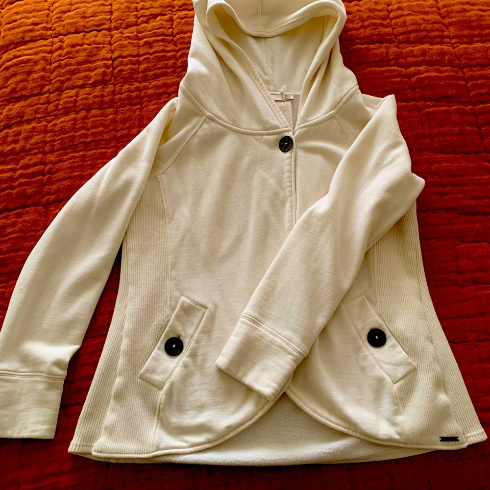 Ivory fall sweater. So cozy.